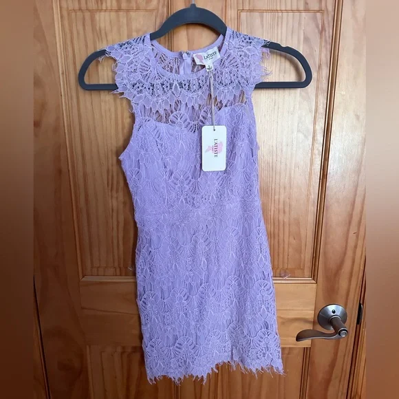 lace yellow mini dress Meyer Lace Puff Sleeve Mini Dress • Shop American Threads Boutique Yellow / S